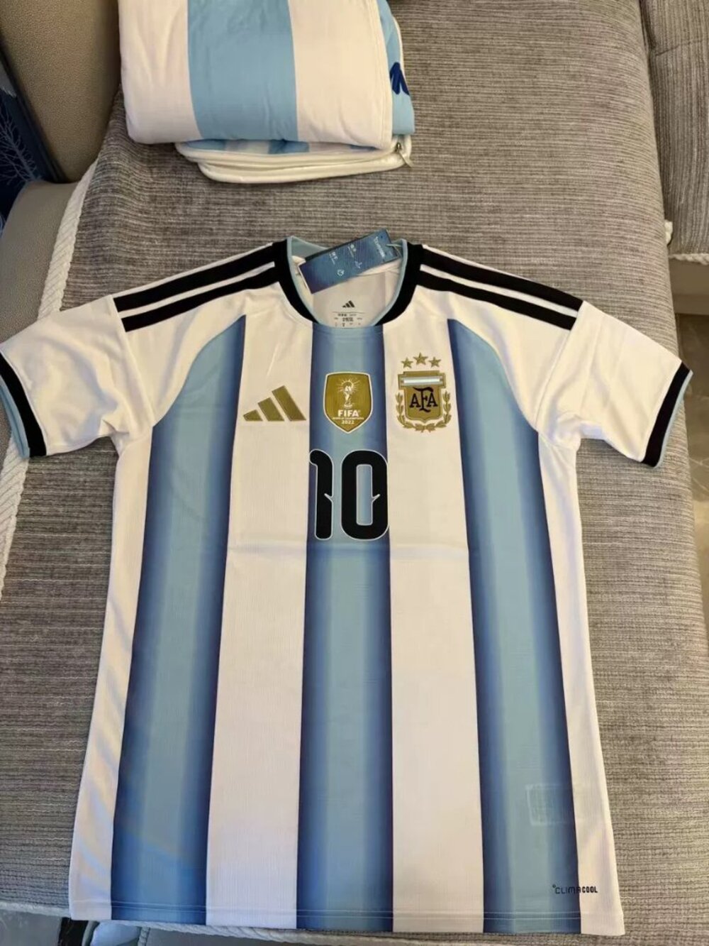 2026 World Cup Soccer Jersey #10 Size M Like New